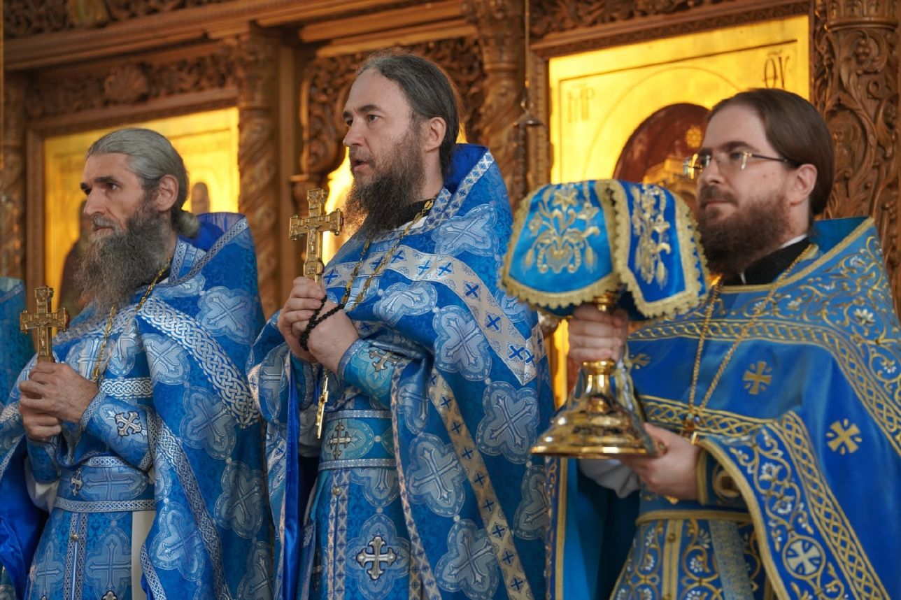 Оптинское подворье в Санкт-Петербурге. Официальный сайт